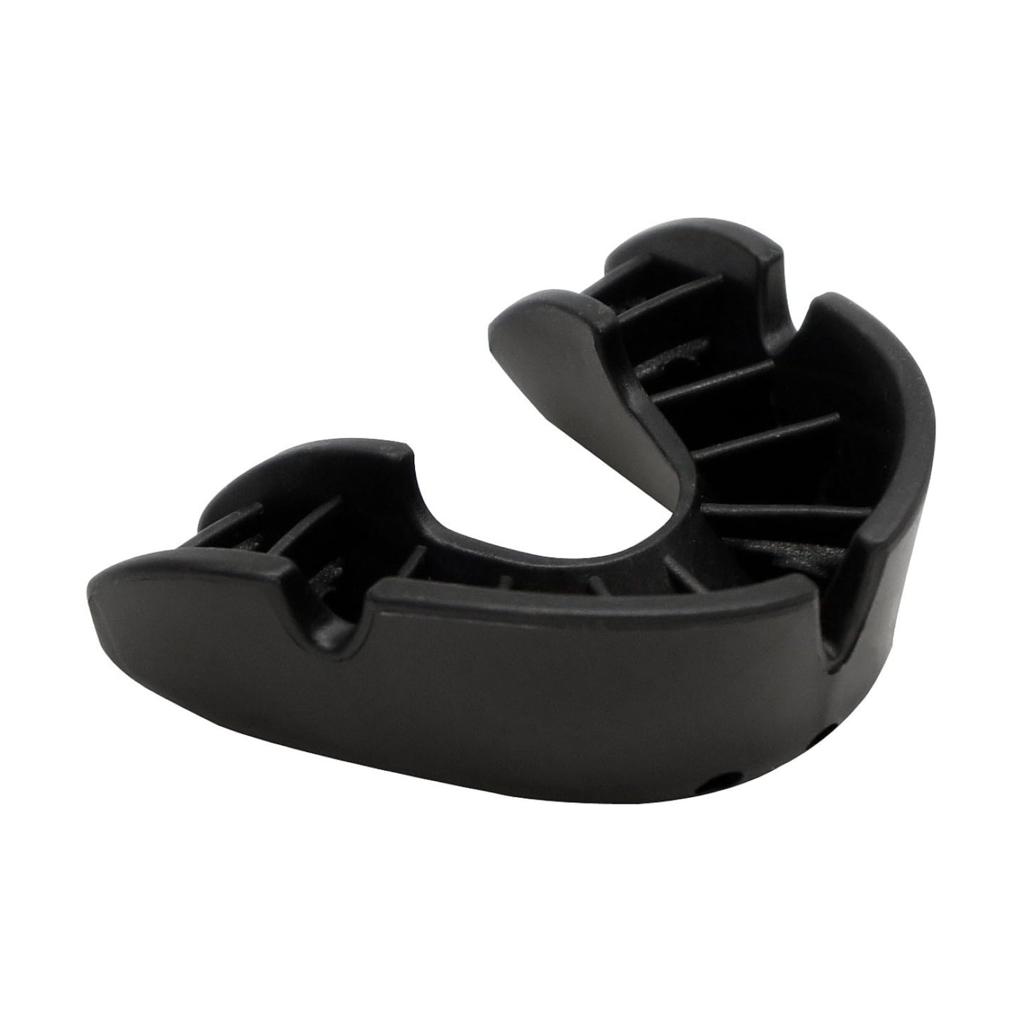Mueller, Matrix Mouthguard, Basic Protective Sports Guard for Comfort and Safety, Black, Adult